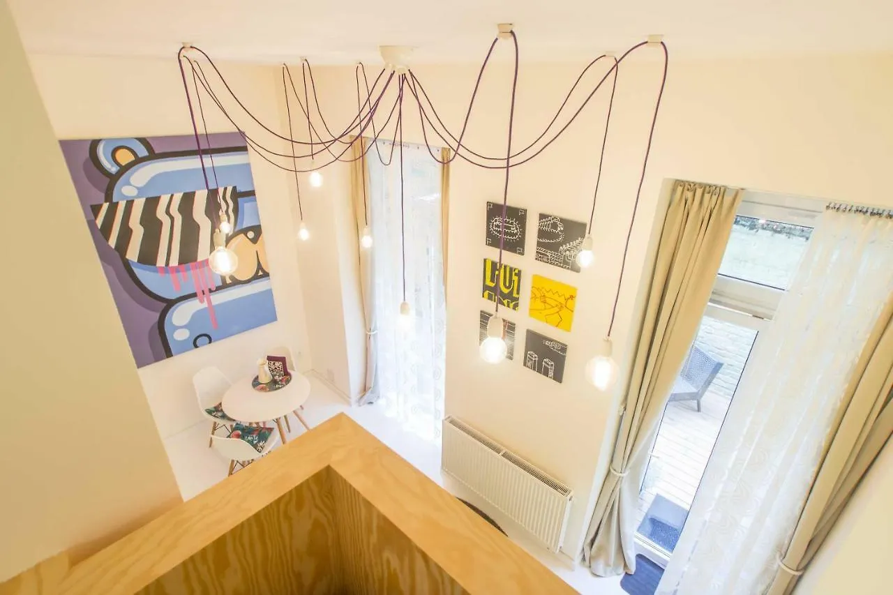 Ruterra Studio With Private Terrace Praga