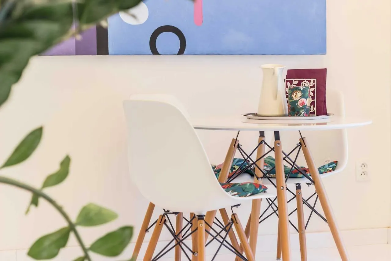 Ruterra Studio With Private Terrace Praga
