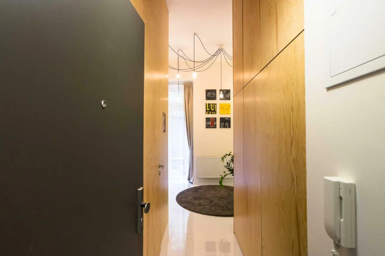 Ruterra Studio With Private Terrace Praga Apartament